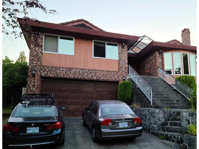 5460 Braelawn Drive, House detached with 9 bedrooms, 4 bathrooms and 4 parking in Burnaby BC | Image 1