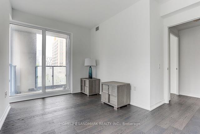 314 - 251 Jarvis St, Condo with 3 bedrooms, 2 bathrooms and 1 parking in Toronto ON | Image 5