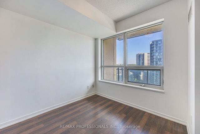 1326 - 38 Joe Shuster Way, Condo with 2 bedrooms, 1 bathrooms and 1 parking in Toronto ON | Image 7