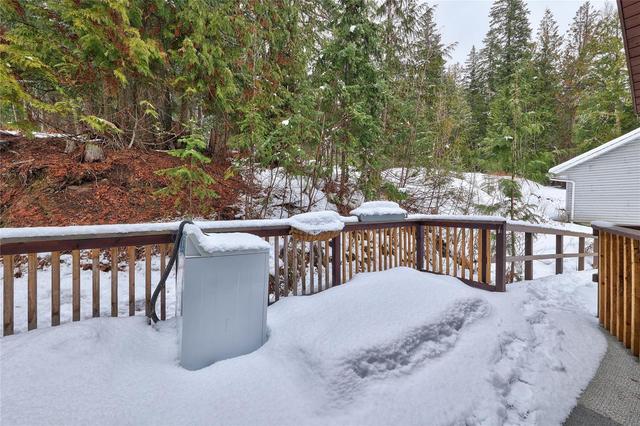 6327 Squilax Anglemont Road, House detached with 4 bedrooms, 4 bathrooms and 4 parking in Columbia Shuswap F BC | Image 39