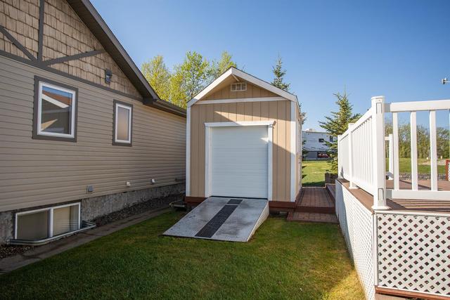 4032 - 25054 South Pine Lake Road, House detached with 2 bedrooms, 1 bathrooms and 4 parking in Red Deer County AB | Image 15