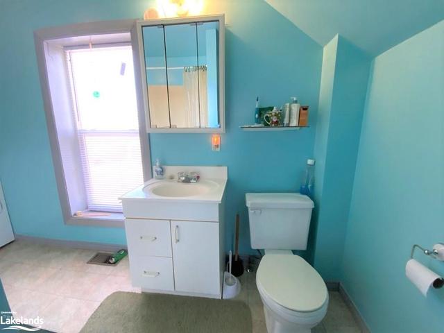 2nd level 4 piece bathroom & laundry | Image 14