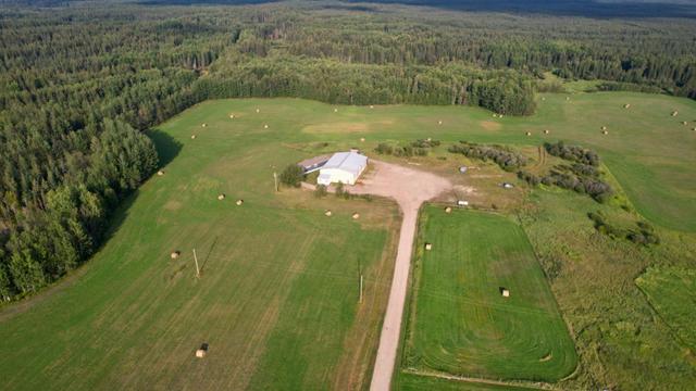 592061b Highway 658, House detached with 3 bedrooms, 2 bathrooms and 100 parking in Woodlands County AB | Image 20