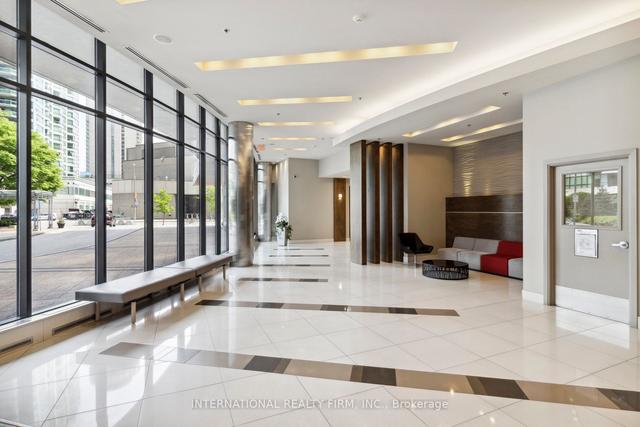 1105 - 33 Bay St, Condo with 1 bedrooms, 1 bathrooms and 0 parking in Toronto ON | Image 25