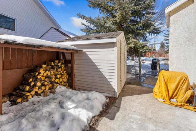 228 Millview Place Sw, House detached with 3 bedrooms, 3 bathrooms and 4 parking in Calgary AB | Image 31