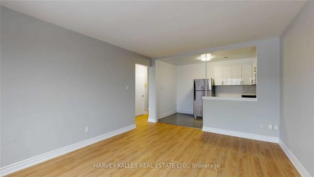 104 - 2 Greentree Crt, Condo with 1 bedrooms, 1 bathrooms and 0 parking in Toronto ON | Image 9