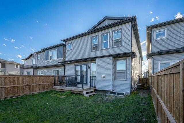 160 Savanna Way Ne, House detached with 5 bedrooms, 5 bathrooms and 4 parking in Calgary AB | Image 5