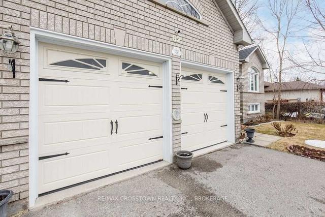 62 Caribou Tr, House detached with 2 bedrooms, 3 bathrooms and 6 parking in Wasaga Beach ON | Image 8