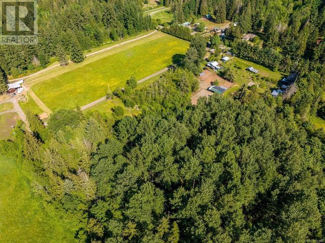 3326 Royston Rd, House detached with 5 bedrooms, 2 bathrooms and 10 parking in Comox Valley A BC | Image 61