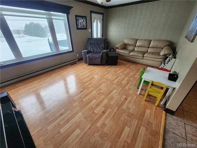 399 Isidore Boucher Boulevard, House detached with 2 bedrooms, 2 bathrooms and null parking in Edmundston NB | Image 10