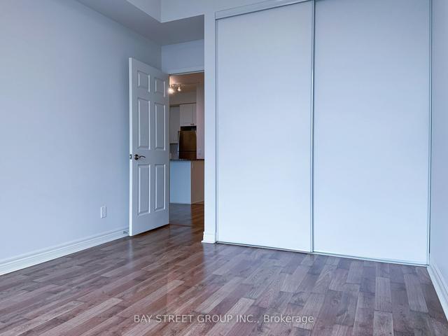 1610 - 339 Rathburn Rd W, Condo with 1 bedrooms, 1 bathrooms and 1 parking in Mississauga ON | Image 10