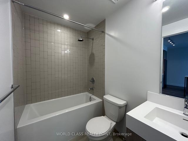 2405 - 130 River St N, Condo with 1 bedrooms, 1 bathrooms and 0 parking in Toronto ON | Image 6