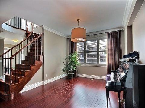 1028 Kelman Crt, House detached with 4 bedrooms, 3 bathrooms and 2 parking in Milton ON | Image 11