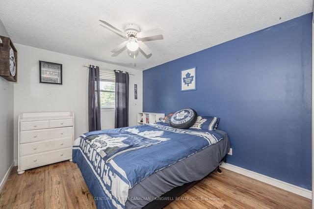 1 Holly Crt, House detached with 3 bedrooms, 2 bathrooms and 3 parking in Guelph ON | Image 17