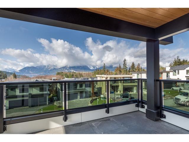 4 - 3385 Mamquam Road, House detached with 6 bedrooms, 7 bathrooms and 5 parking in Squamish BC | Image 17