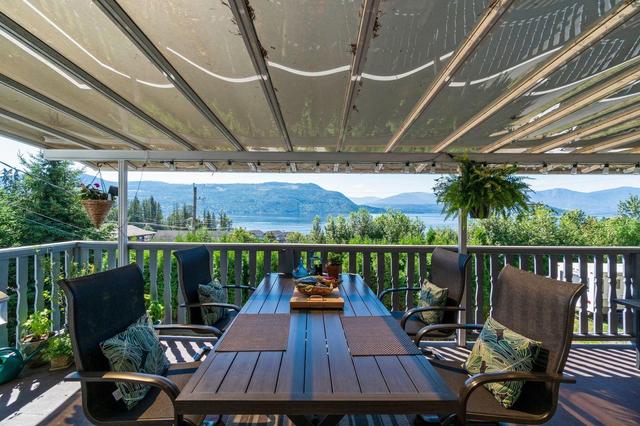 5267 Chasey Road, House detached with 5 bedrooms, 4 bathrooms and 4 parking in Columbia Shuswap F BC | Image 9