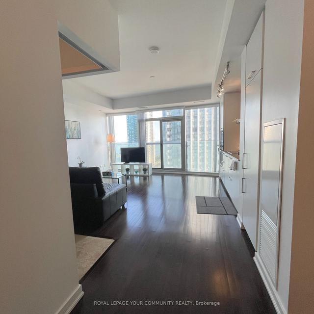 1404 - 14 York St, Condo with 1 bedrooms, 1 bathrooms and 0 parking in Toronto ON | Image 24