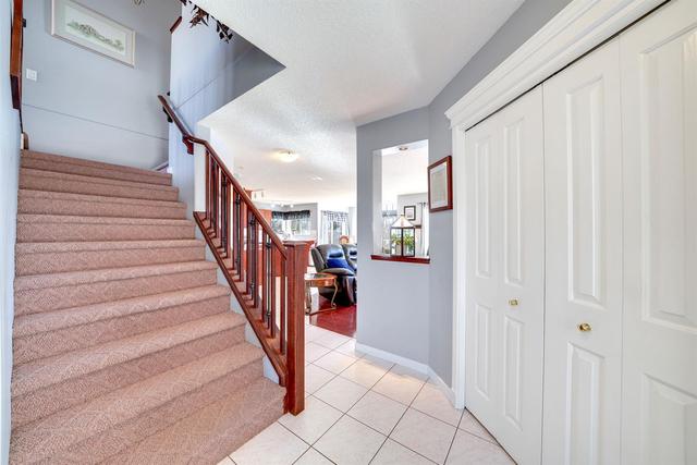 217 Hidden Creek Boulevard Nw, House detached with 3 bedrooms, 3 bathrooms and 4 parking in Calgary AB | Image 9