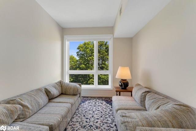 204 - 300 Essa Rd, Condo with 2 bedrooms, 2 bathrooms and 2 parking in Barrie ON | Image 7