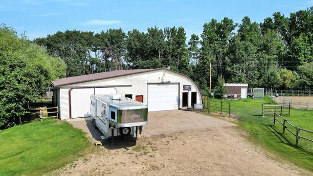 41430 Rr20, House detached with 4 bedrooms, 3 bathrooms and 20 parking in Lacombe County AB | Image 6
