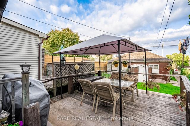 287 Sixth St, House attached with 3 bedrooms, 2 bathrooms and 1 parking in Toronto ON | Image 28