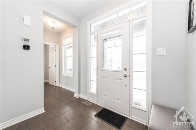 156 Andre Audet Avenue, House detached with 3 bedrooms, 3 bathrooms and 4 parking in Ottawa ON | Image 2