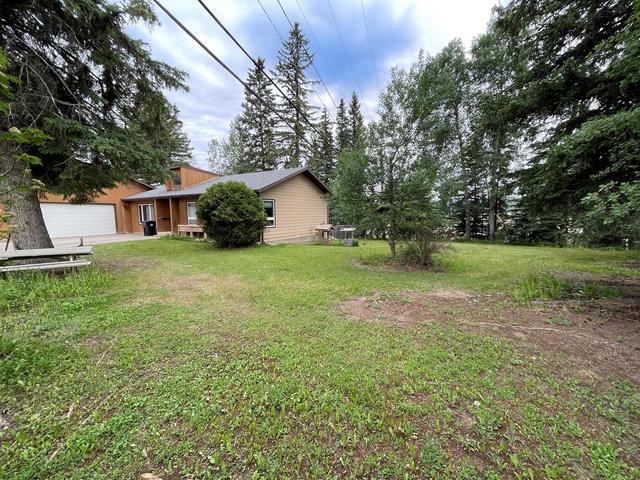 107 Forest Heights Drive, House detached with 4 bedrooms, 2 bathrooms and 10 parking in Hinton AB | Image 3