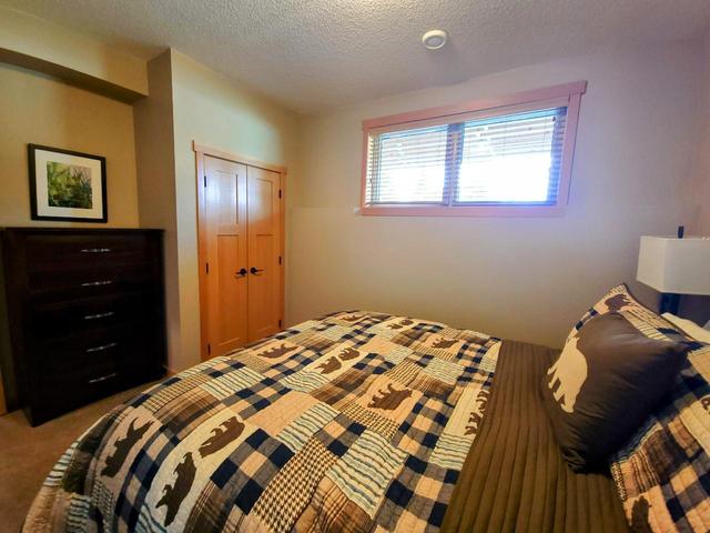 6 - 5150 Fairway Drive, House attached with 3 bedrooms, 4 bathrooms and 2 parking in East Kootenay F BC | Image 39