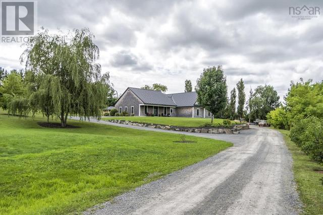 42 Kendall Lane, House detached with 4 bedrooms, 3 bathrooms and null parking in West Hants NS | Image 4