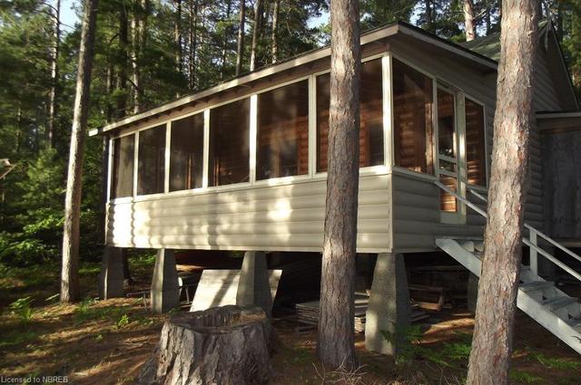 0 883 Island, House detached with 4 bedrooms, 0 bathrooms and null parking in Temagami ON | Image 17