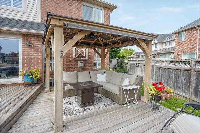 861 Mckay Cres, House semidetached with 3 bedrooms, 3 bathrooms and 3 parking in Milton ON | Image 26