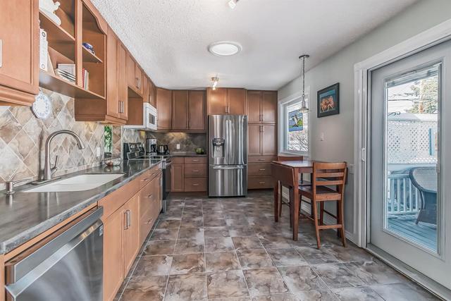 4652 Namaka Crescent Nw, House detached with 3 bedrooms, 2 bathrooms and 4 parking in Calgary AB | Image 4