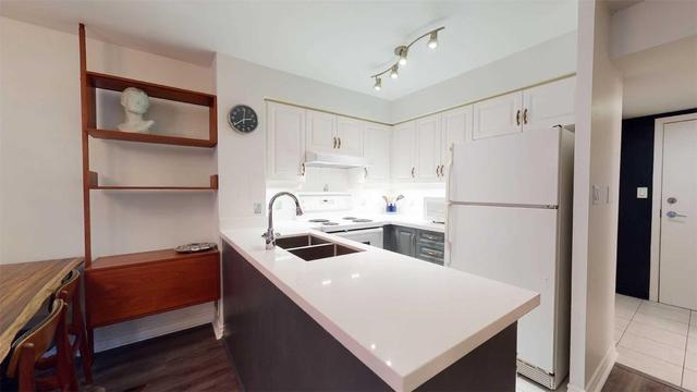 103 - 3 Rean Dr, Condo with 1 bedrooms, 2 bathrooms and 2 parking in Toronto ON | Image 8
