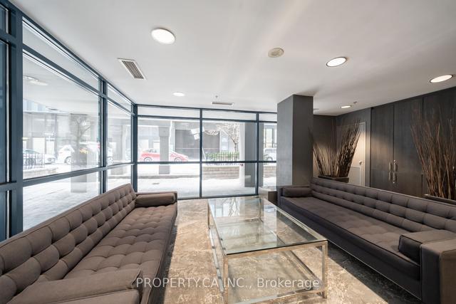 1105 - 75 Dalhousie St, Condo with 2 bedrooms, 1 bathrooms and 1 parking in Toronto ON | Image 21