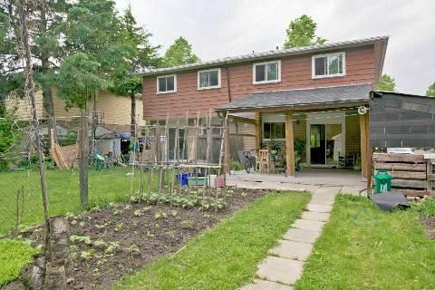 79 Hollyberry Tr, House semidetached with 4 bedrooms, 2 bathrooms and 5 parking in Toronto ON | Image 20