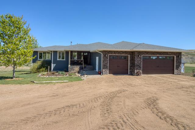 79-214083 Township Road 101, House detached with 6 bedrooms, 3 bathrooms and 6 parking in Lethbridge County AB | Image 1