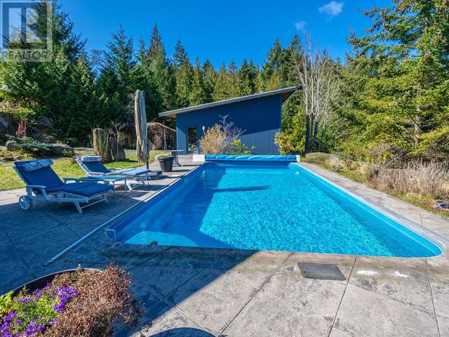 2430 Jolly Brothers Rd, House detached with 2 bedrooms, 3 bathrooms and 10 parking in Nanaimo B BC | Image 64