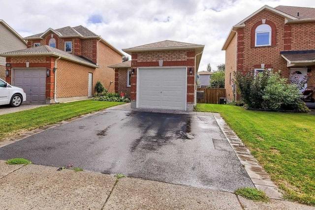 102 Hudson Cres, House detached with 3 bedrooms, 3 bathrooms and 3 parking in Bradford West Gwillimbury ON | Image 23
