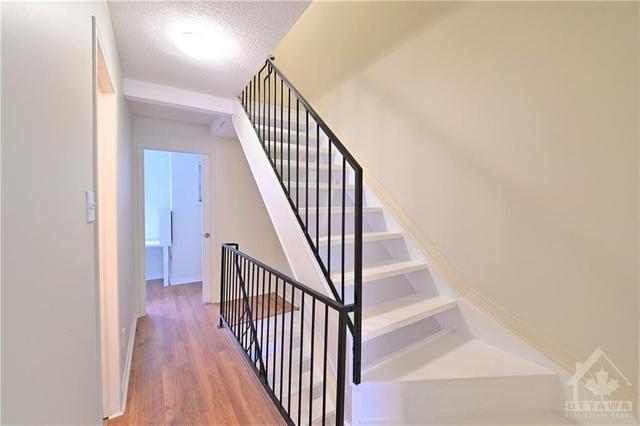 c - 90 Templeton Street, Townhouse with 2 bedrooms, 2 bathrooms and 1 parking in Ottawa ON | Image 7