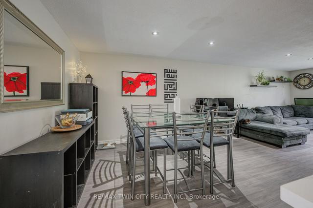 19 - 65 Glamis Rd, Townhouse with 3 bedrooms, 2 bathrooms and 1 parking in Cambridge ON | Image 2