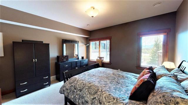 205 - 880 Lakeview Drive, Condo with 3 bedrooms, 3 bathrooms and 2 parking in East Kootenay F BC | Image 19