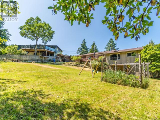 1652 Centennary Dr, House detached with 2 bedrooms, 2 bathrooms and 4 parking in Nanaimo BC | Image 43