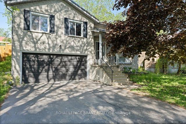 4 Brant St, House detached with 3 bedrooms, 2 bathrooms and 6 parking in Norfolk County ON | Image 1