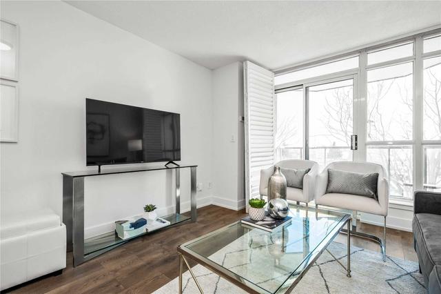 103 - 340 Watson St W, Condo with 1 bedrooms, 1 bathrooms and 1 parking in Whitby ON | Image 4