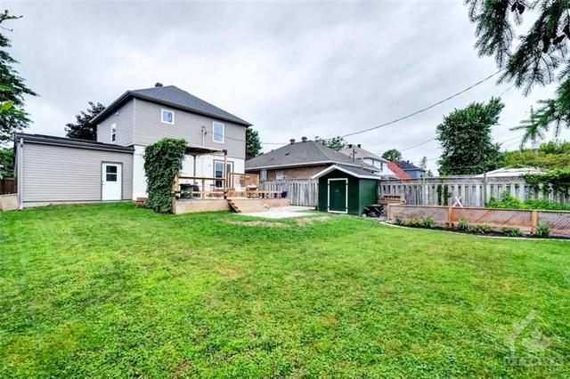 675 Alesther Street, House detached with 3 bedrooms, 2 bathrooms and 4 parking in Ottawa ON | Image 30