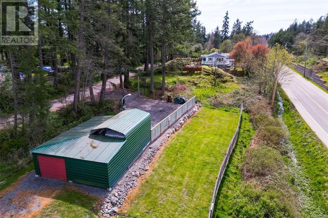 4850 Elk Rd, House detached with 4 bedrooms, 2 bathrooms and 8 parking in Saanich BC | Image 32
