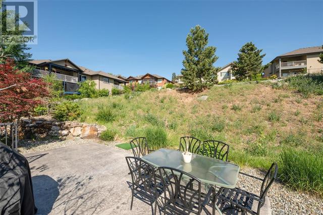 10 - 1342 Shaunna Road, House detached with 4 bedrooms, 3 bathrooms and 4 parking in Kelowna BC | Image 10