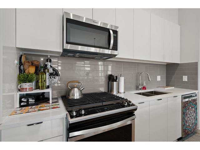 a419 - 8150 207 Street, Condo with 3 bedrooms, 2 bathrooms and 2 parking in Langley BC | Image 12