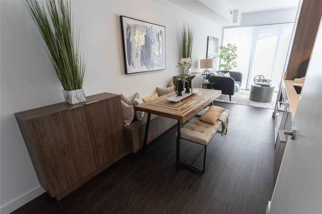 1005 - 215 Queen West St, Condo with 3 bedrooms, 2 bathrooms and 0 parking in Toronto ON | Image 21
