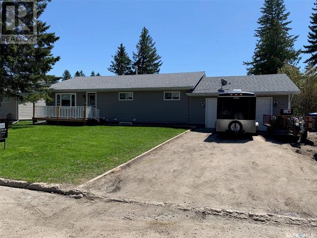 1007 Carlton Street, House detached with 5 bedrooms, 3 bathrooms and null parking in Moosomin SK | Image 1